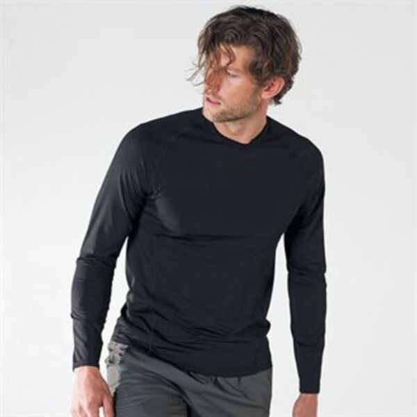 Performance long sleeved tee Thumbnail