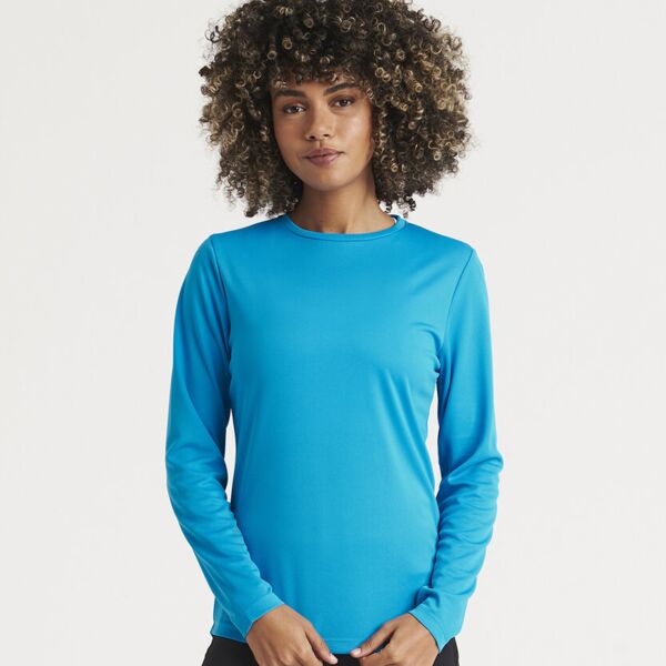 Girlie long sleeve cool T deal Thumbnail